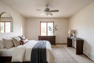 10810 Upton Ave S, Bloomington, MN 55431 - Photo 9