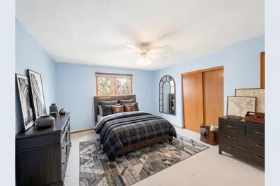 10810 Upton Avenue S, Bloomington, MN 55431 - Photo 11