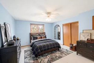 10810 Upton Ave S, Bloomington, MN 55431 - Photo 11