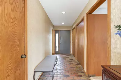 2468 Hamline Avenue N, Roseville, MN 55113 - Photo 7