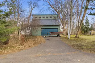 2468 Hamline Ave N, Roseville, MN 55113 - Photo 3