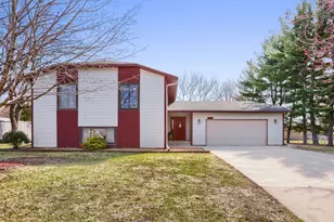 19910 Chili Ave, Farmington, MN 55024 - Photo 1