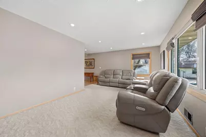 126 Madison Avenue N, Lester Prairie, MN 55354 - Photo 13