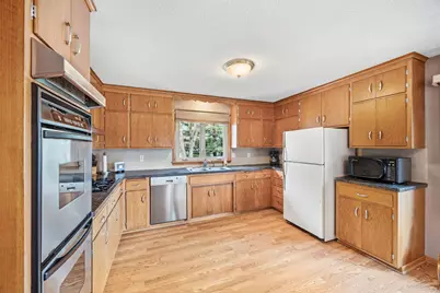 126 Madison Avenue N, Lester Prairie, MN 55354 - Photo 7