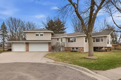 126 Madison Avenue N, Lester Prairie, MN 55354 - Photo 1