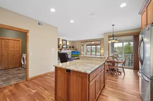 1317 Waters Path, Woodbury, MN 55129 - Photo 7