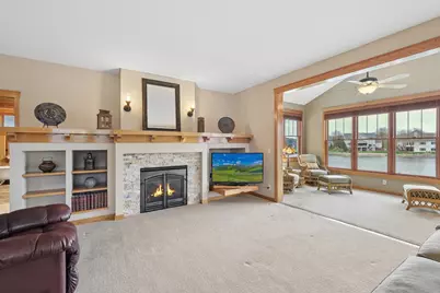 1317 Waters Path, Woodbury, MN 55129 - Photo 9