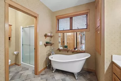 1317 Waters Path, Woodbury, MN 55129 - Photo 17