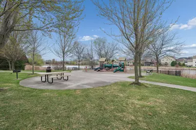 1317 Waters Path, Woodbury, MN 55129 - Photo 35