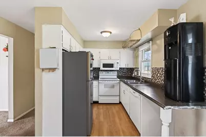 8000 Harkness Road S, Cottage Grove, MN 55016 - Photo 11