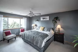 1122 Drew Dr, Woodbury, MN 55129 - Photo 19