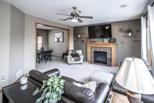 1122 Drew Dr, Woodbury, MN 55129 - Photo 13