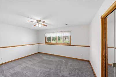 21955 Finley Court N, Forest Lake, MN 55025 - Photo 35
