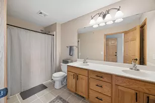 191 Larpenteur Ave E, Maplewood, MN 55117 - Photo 21