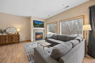 191 Larpenteur Ave E, Maplewood, MN 55117 - Photo 3