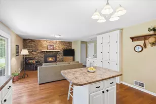 14760 91st Ave N, Maple Grove, MN 55369 - Photo 5