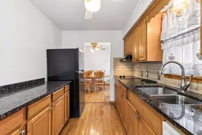 10025 Wentworth Avenue S, Bloomington, MN 55420 - Photo 9