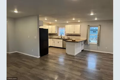 213 E Park Avenue, Luck, WI 54853 - Photo 7