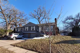 2301 Cromwell Dr, Minneapolis, MN 55410 - Photo 1