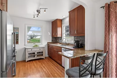 1890 Yorkshire Avenue, Saint Paul, MN 55116 - Photo 13