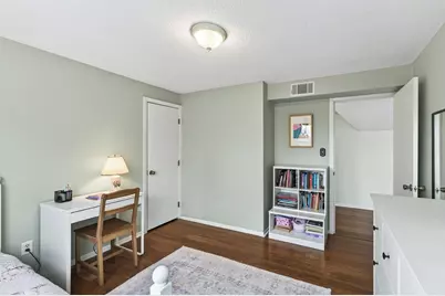 1890 Yorkshire Avenue, Saint Paul, MN 55116 - Photo 27