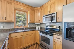 291 Poplar Dr, Shoreview, MN 55126 - Photo 5