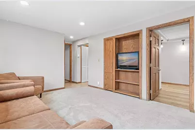 22531 Iverson Lane N, Forest Lake, MN 55025 - Photo 19
