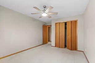 12819 Echo Ln, Apple Valley, MN 55124 - Photo 17