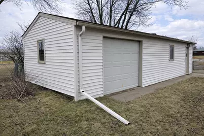 924 Colfax Avenue SW, Wadena, MN 56482 - Photo 5