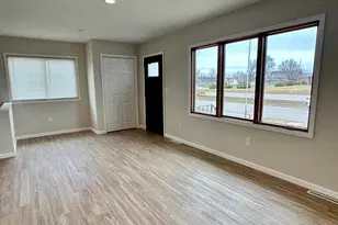 924 Colfax Ave SW, Wadena, MN 56482 - Photo 9