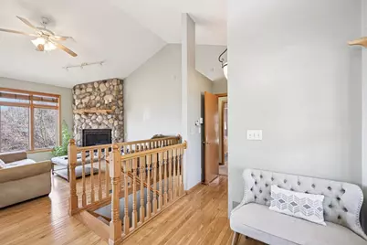 17489 Pleasant Valley Road, Shafer, MN 55074 - Photo 9