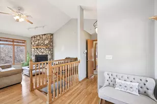 17489 Pleasant Valley Rd, Shafer, MN 55074 - Photo 9