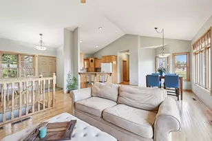 17489 Pleasant Valley Rd, Shafer, MN 55074 - Photo 11