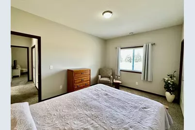 215 8th Avenue NE, Isanti, MN 55040 - Photo 13