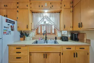 939 S Orient St, Fairmont, MN 56031 - Photo 15