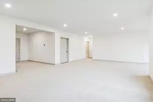 5042 Airlake Draw, Woodbury, MN 55129 - Photo 59