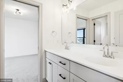 5042 Airlake Draw, Woodbury, MN 55129 - Photo 47