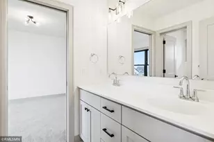 5042 Airlake Draw, Woodbury, MN 55129 - Photo 47