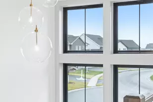 5042 Airlake Draw, Woodbury, MN 55129 - Photo 33