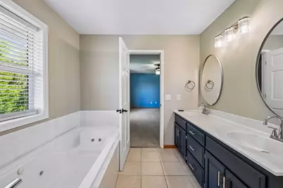 254 Jaspers Circle S, Chaska, MN 55318 - Photo 17