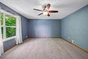 254 Jaspers Cir S, Chaska, MN 55318 - Photo 17