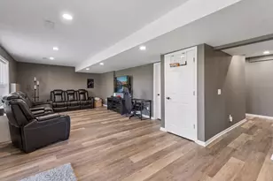 254 Jaspers Cir S, Chaska, MN 55318 - Photo 33