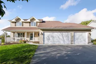 254 Jaspers Cir S, Chaska, MN 55318 - Photo 1