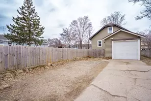 614 8th Ave N, Saint Cloud, MN 56303 - Photo 53