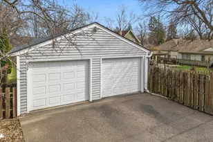 632 7th Ave S, Hopkins, MN 55343 - Photo 33