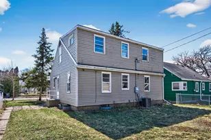 1701 Rose Ave E, Saint Paul, MN 55106 - Photo 19