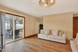 716 11th Ave E, Alexandria, MN 56308 - Photo 9