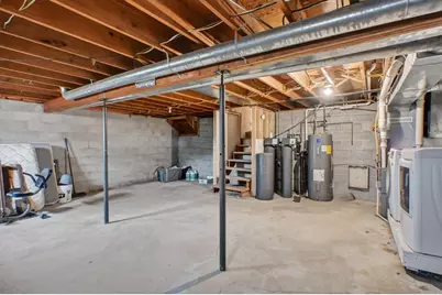 716 11th Avenue E, Alexandria, MN 56308 - Photo 39