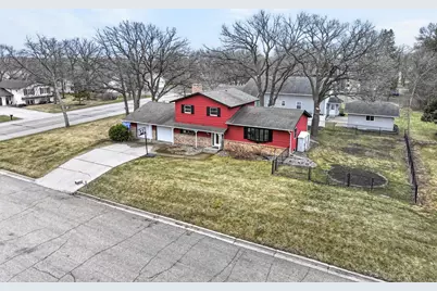 716 11th Avenue E, Alexandria, MN 56308 - Photo 1