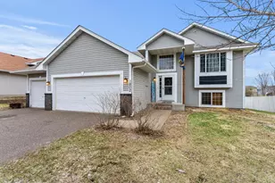 1802 Independence St S, Cambridge, MN 55008 - Photo 5